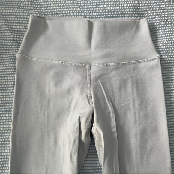 ALO YOGA DASH LEGGINGS - Picture 4 of 6